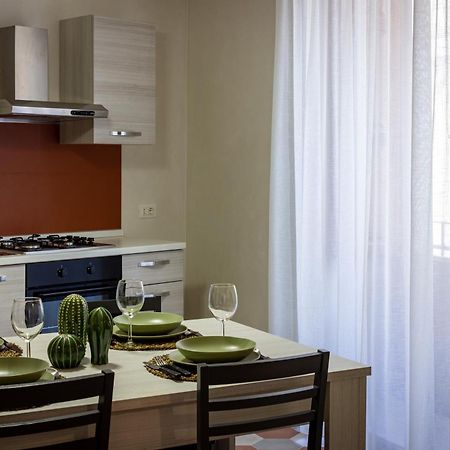 Elorino Chic&Relax Apartment โรโซลีนี ภายนอก รูปภาพ